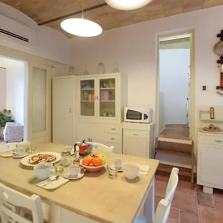 Holiday home Stunning In With Wifi