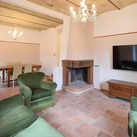 Stunning In With Wifi Holiday home *