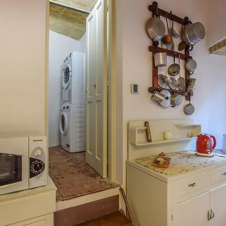 Stunning In With Wifi * Spello