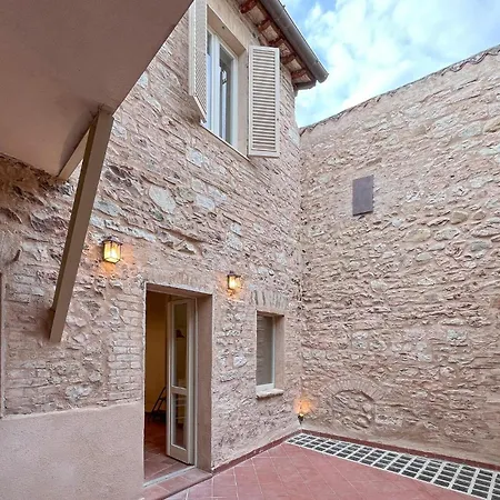 Stunning In With Wifi Holiday home