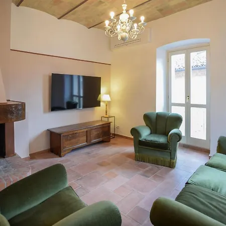 Holiday home Stunning In With Wifi