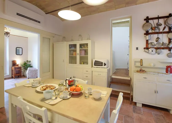 Holiday home Stunning In With Wifi