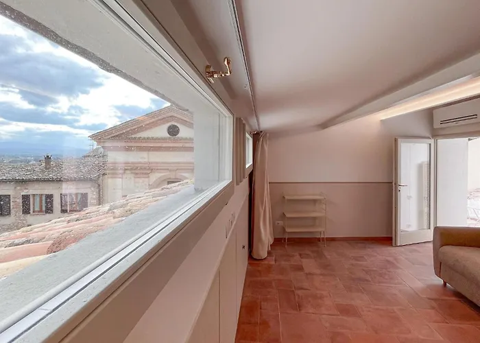 Stunning In With Wifi Holiday home Spello